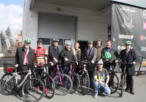 Mobil und fahrradfreundlich: Kommunale Allianz Biberttal-Dillenberg schafft E-Bikes an