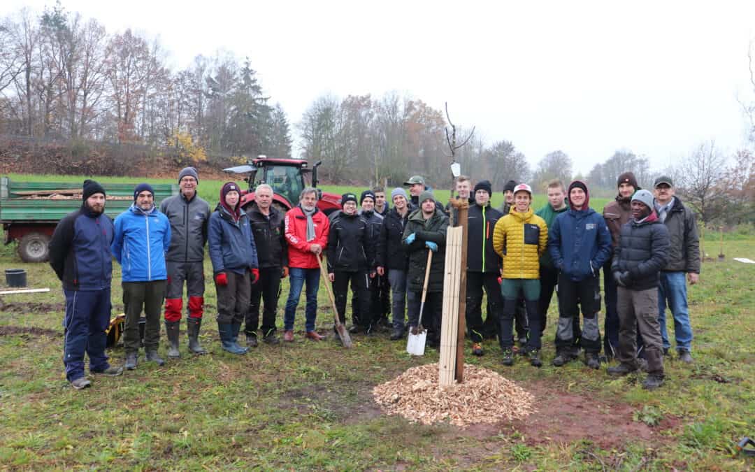Obstkolumne „Streuobst für alle“: Marco Wolfstädter berichtet über die neu angelegten Streuobstwiesen in Oberasbach